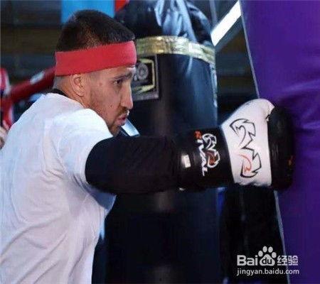 拳击打沙袋视频成人教学,成人拳击入门指南