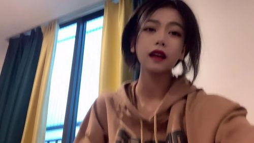 如何模仿成人说话视频呢,轻松学会模仿成人说话技巧